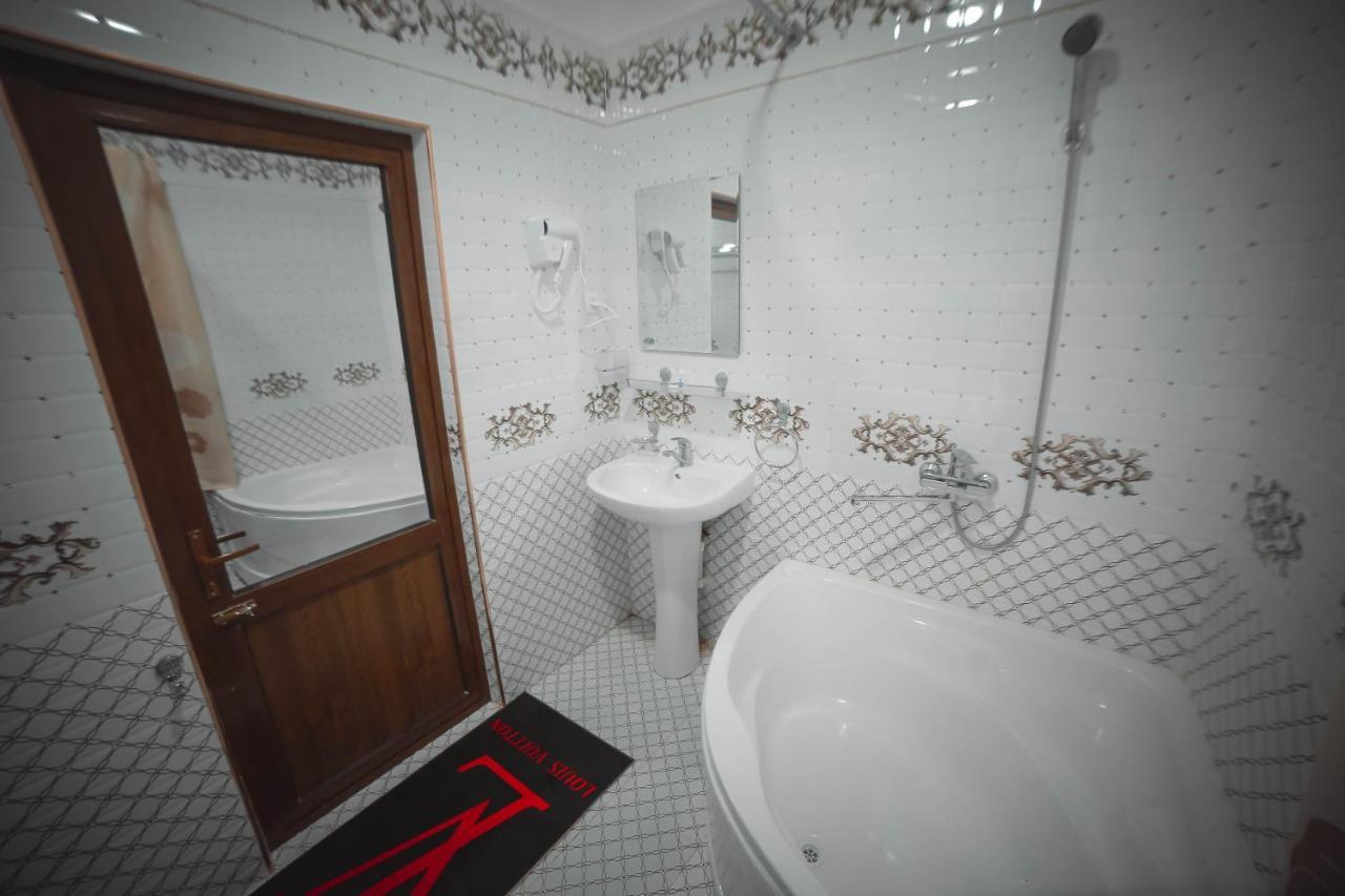 Oqilanur Guest House Khiva ภายนอก รูปภาพ